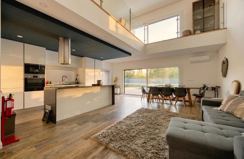 Lagoa de Albufeira Villa | BmyGuest Collection - Lagoa Exclusive Villa