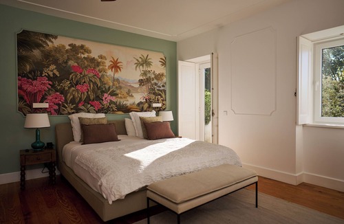 Ferrel Other | Boutique vineyard retreat 45 mins from Lisbon, calm and refined escape