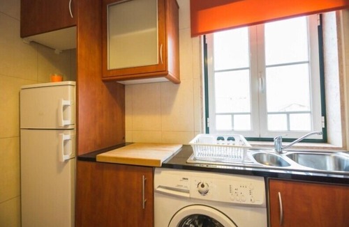 Alcantara Apartment | Bright Alcântara Flat- Close to Train Station & LX Factory