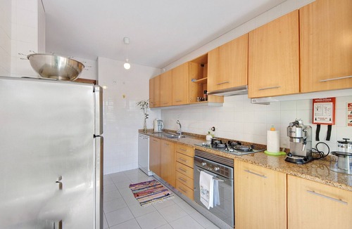 Barra Apartment | ‘Cantinho da Praia da Barra’ Apartment with Sea View, Shared Pool and Wi-Fi