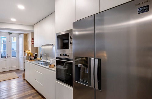 Ponte de Lima Apartment | Casa ao Lado – In the Heart of Ponte de Lima with Private Entrance and Full Comfort