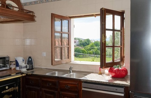 Ponte da Barca Cottage | Casa da Pedrada · Whole house for 8, Ponte da Barca, near Gerês