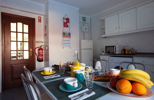 Praia de Santa Cruz House | Casa do Meio - Santa Cruz beach