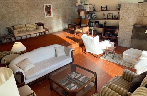 Lanhelas House | Casa dos Silêncios – Garden with Pool and Jacuzzi