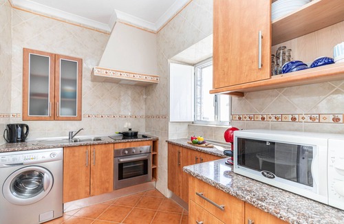 Tavira Ski Chalet | CASA JARA, Town Centre