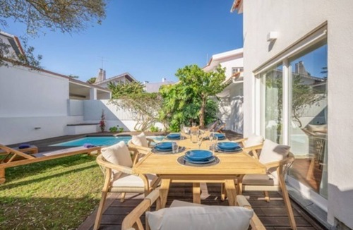 Cascais House | Casa Rosario - Three Bedroom Villa with Private Pool