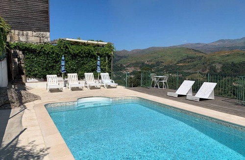 Arcos de Valdevez House | Casas das Olas 3 - Großartige Aussicht, 2 Pools, idealer Ort zum Entspannen und by Interhome