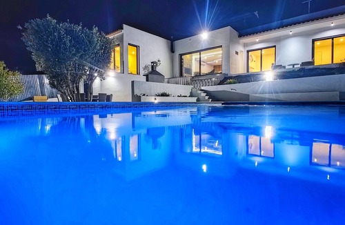 Loule Villa | Central Algarve, Private Pool