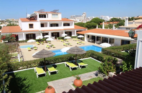 Albufeira Hotel | Charming Albufeira Escape Near Stunning Beaches & Bustling Nightlife