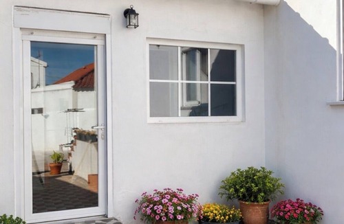 Outeiro da Cabeca House | Charming house in a quiet setting with a garden and natural surroundings