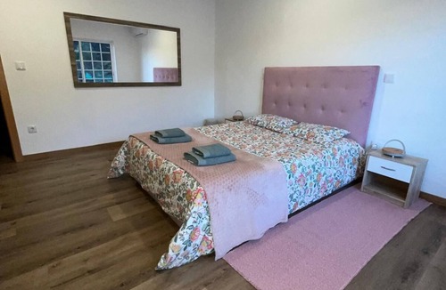 Pico Bed & Breakfast | Charming room 3 meters from the pool. Relaxation and comfort guaranteed!