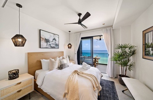 Brighton Apartment | Chic Beachfront Condo - Allure 503
