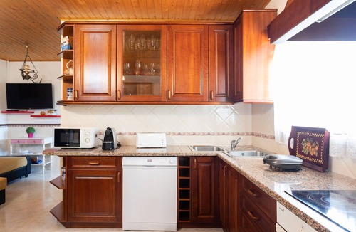 Sao Vicente do Paul House | Country House with Heated Indoor Pool, Less Than 1 Hour from Lisbon