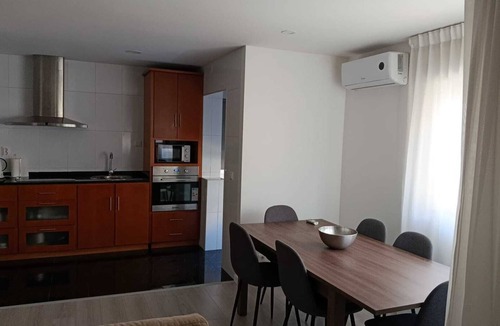 Oliveira do Castelo Apartment | Cozy apartment two minutes' walk from the historic center of Guimarães