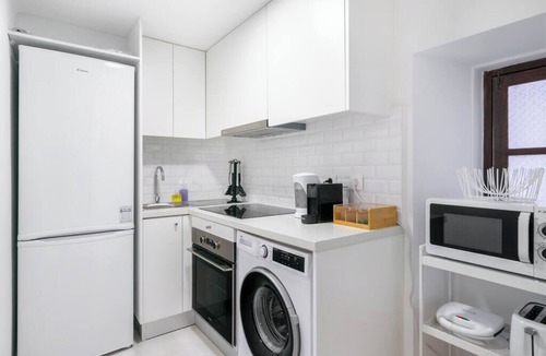 Santo Estevao Apartment | Cozy Duplex in Typical Alfama