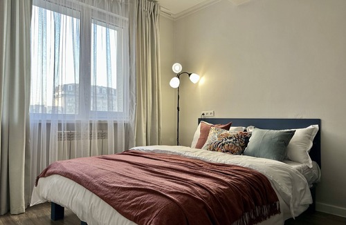 Almaty Apartment | Cozy studio with WiFi and AC in center of Almaty
