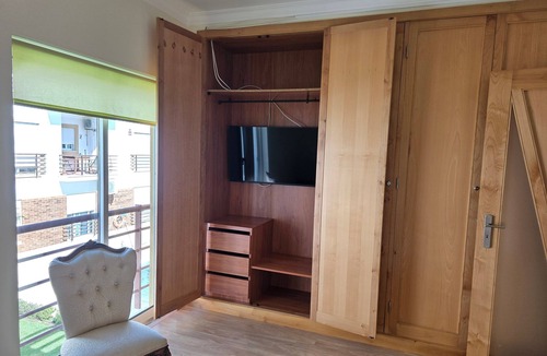 Conceicao e Cabanas de Tavira Apartment | Duplex Apartment in Cabanas de Tavira with Shared Pool, Wi-Fi, and Air Conditioning