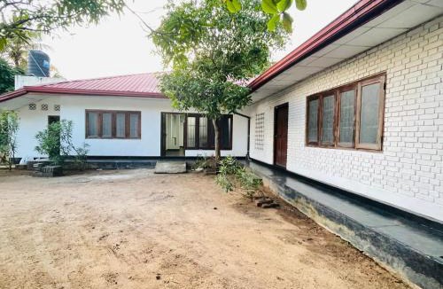 Dehiwala-Mount Lavinia Hotel | EESTEE Mount