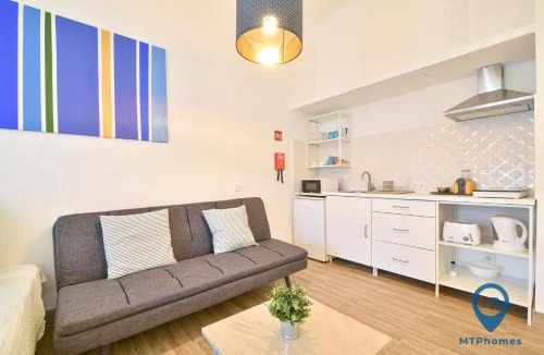 Montechoro Apartment | Estúdio Solar B by MTPhomes