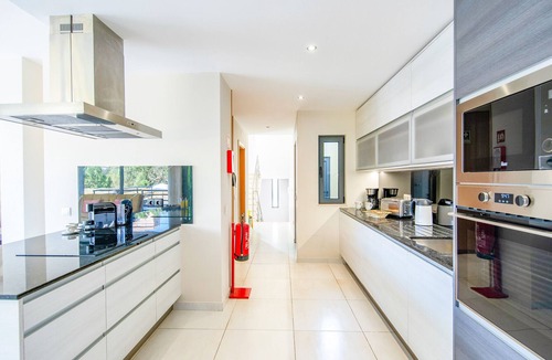 Armacao de Pera Villa | Exclusive villa with jacuzzi and heatable pool