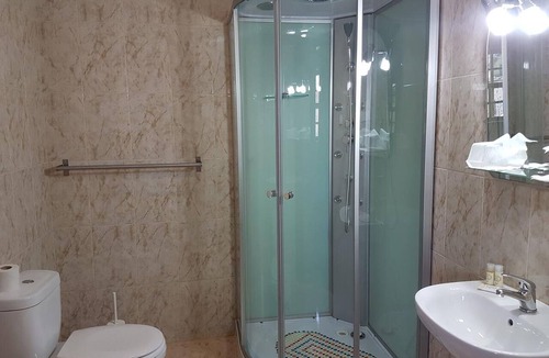 Armamar Other | Family Double Room with Private Bathroom in Gojim - Wifi and Ac