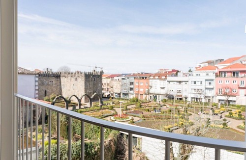 Braga Apartment | GuestReady - Santa Barbara Garden House 24