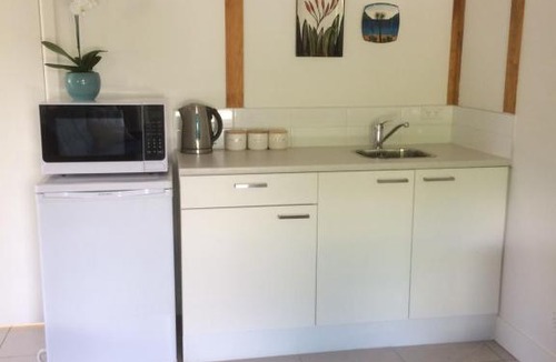 Raglan Bed & Breakfast | Harbourview52
