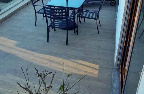 Monserrate Apartment | Hibiscus House