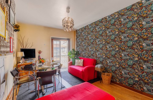 Encarnacao Apartment | Holiday Apartment "Atalaia Duplex" with Balcony & Wi-Fi