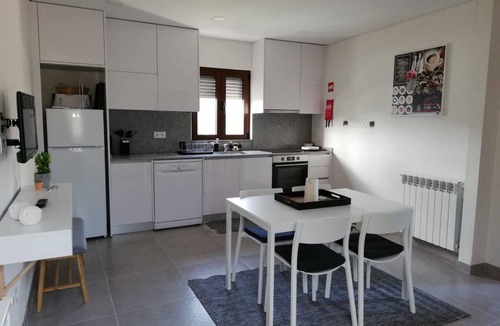 Cova House | Holiday flat Casa da Laija in Cova