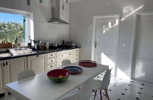 Santa Maria da Devesa House | Holiday Home 'Quinta das Rosas de Vide' with Mountain View, Private Pool and Wi-Fi