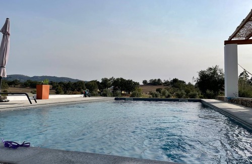Santa Maria da Devesa House | Holiday Home 'Quinta das Rosas de Vide' with Mountain View, Private Pool and Wi-Fi