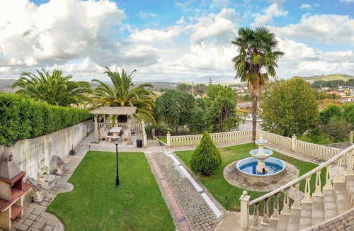 Valenca House | Homerez - Manor in Valença