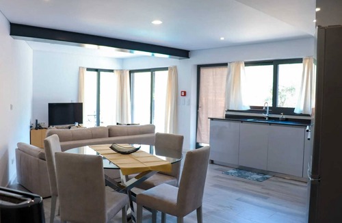 Arouca House | Homerez - Welcoming house with pool in Lomba