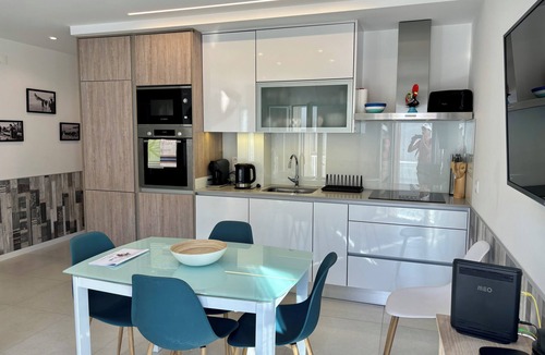 Nazare Apartment | Hyper Centre, Beach 80m, Parking possible, Air Conditioning