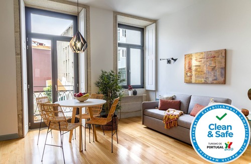 Centro / Baixa Apartment | InSitu Formosa 168