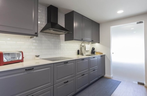Moledo Apartment | Just Like Home - Moledo Waves