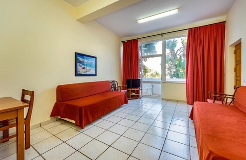 Patio Apartment | Kai 10 Studio, Balcony, AC, Swimming Pool!New!