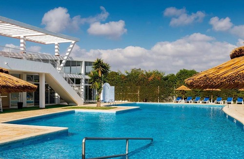 Patio Apartment | Kai 5 Studio, Balcony, AC, Swimming Pool!New!
