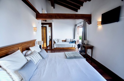 Getaria House | Katrapona