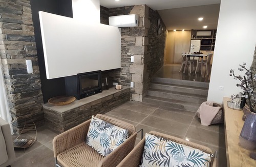 Tabuaco House | Local Accommodation – Douro Barcos House