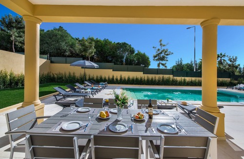 Albufeira Villa | Luxury 14 bedroom Quinta De Carmo