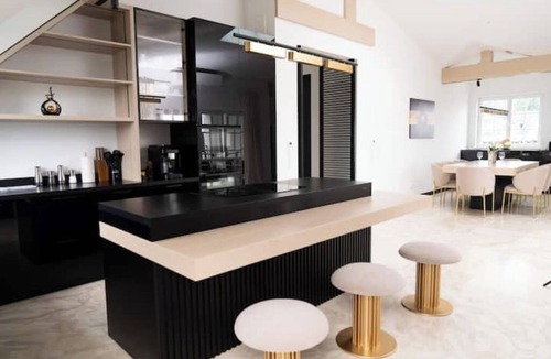 Bad Honnef Apartment | Luxury apartment with a view of the Rhine - Stylish living with a panoramic view