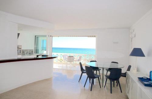 Areias de Sao Joao Apartment | magnifique appartement sur la plage .