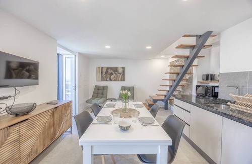Campanario Apartment | Maison Des Souvenir B by YOUR KEY