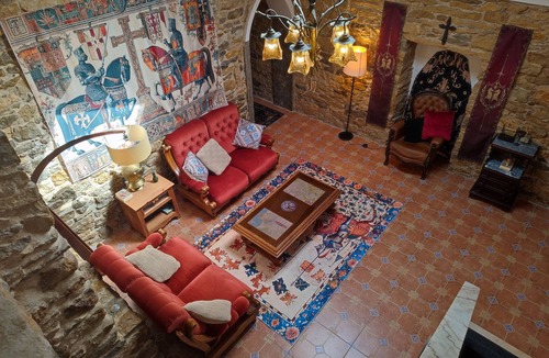 Vila Verde House | Medieval Stone 5-bedroom house in charming Sintra for your getaway