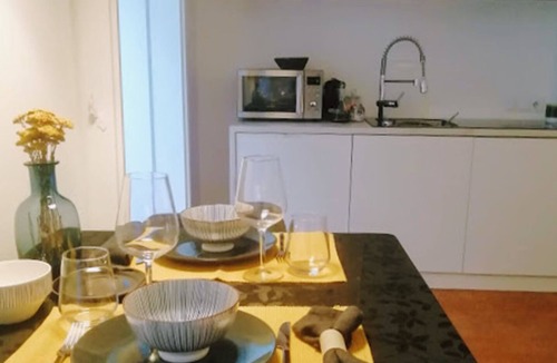 Sao Paulo Apartment | Modern flat by Time Out Food Market (Very Central)