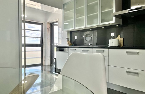 Olivais Apartment | Modern & Spacious APT with River View