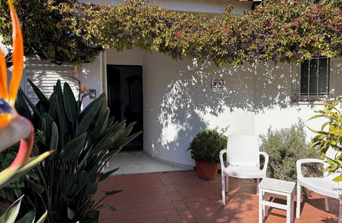 Olhos D'Agua Villa | New! Private Pool, Walk to Beach, Sea Views, Central Loc, 4 Bed/4 Bath, Parking