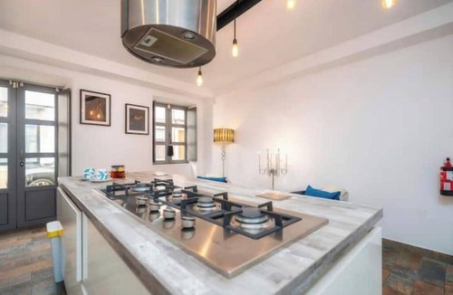 Se House | Oak Moon House | Cozy & Stylish Stay in Faro Centre